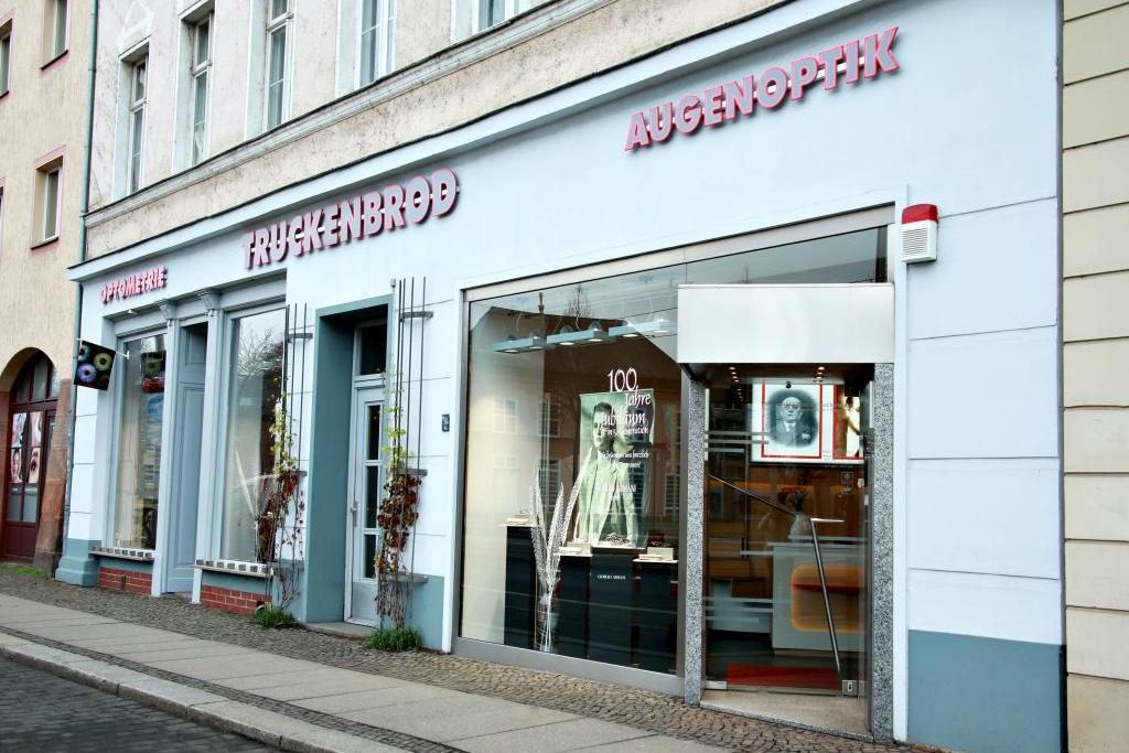 Außenansicht Augenoptik Truckenbrod - Fachgeschäft für Brillen