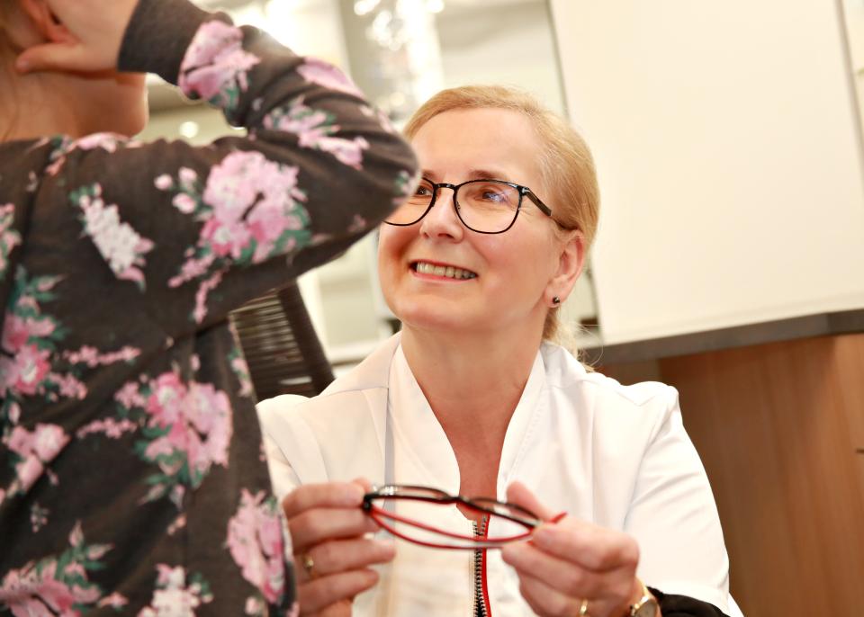 Kinder- und Babybrillen bei Augenoptik Truckenbrod in Leipzig – modische, bequeme Brillen für Kinder.