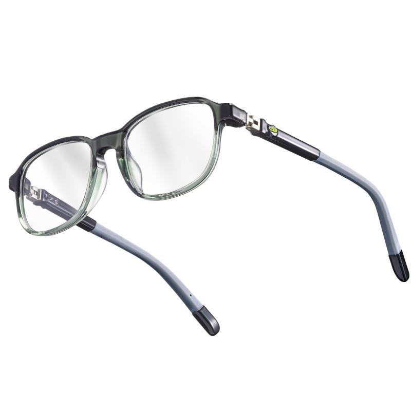 schulsport-brille-julbo Brille für den Schulsport der Marke Julbo