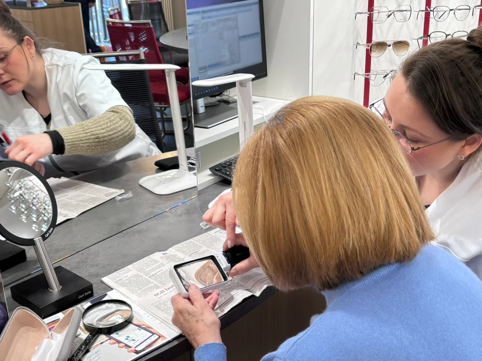 Truckenbrod Augenoptik - vergrößernde Sehhilfen